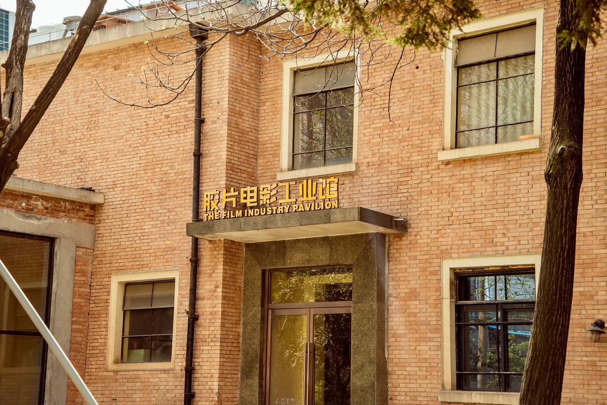 西安电影院热门观影指南(2025最新排片+特色影厅推荐,亲子/情侣/IMAX长尾关键词)