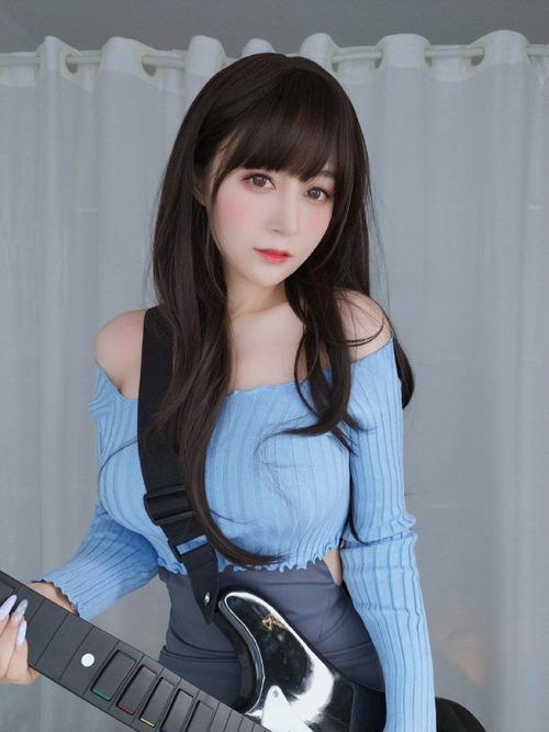 伊人综合影院视频播放大全：高清在线观影指南，畅享热门影视资源与极致视听体验