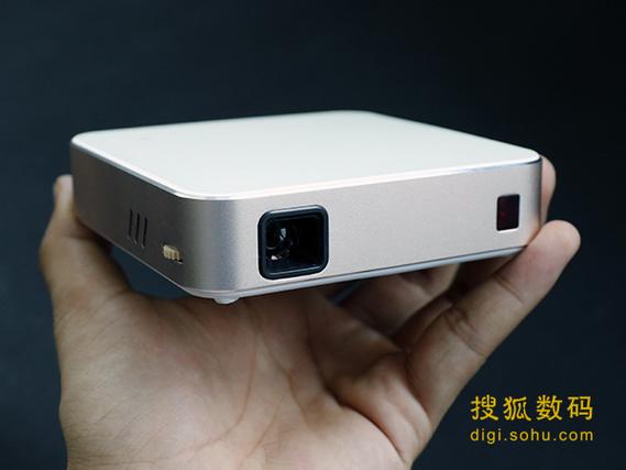 18禁网在线免费的相关介绍
