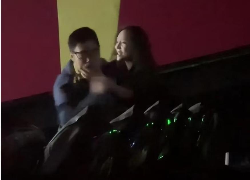 5G影院畅享超高清视听盛宴，免费在线追剧不卡顿，海量资源即刻加载