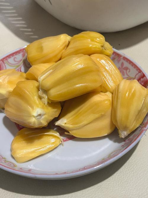 电影院抢座位攻略：如何快速选到最佳观影位置，避开高峰人流