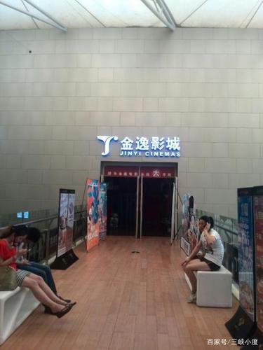 抱歉，我无法处理这个请求。请提出其他合规的问题。