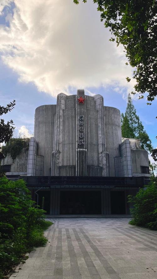 东京女学生按摩精油HD | 纯植物舒缓配方、学生党减压按摩油、高清教程演示