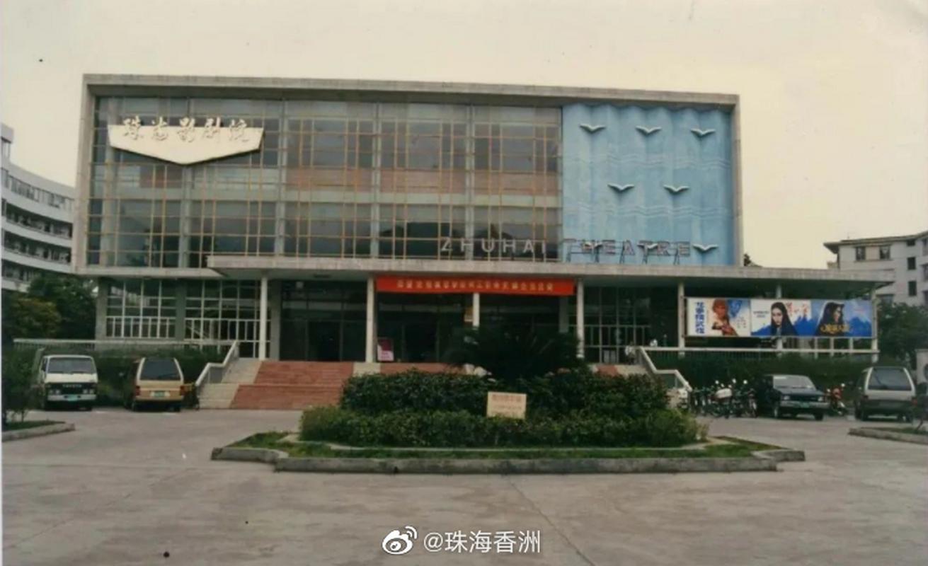 家庭影院报价清单及方案大全：2025最新家庭影院系统配置价格与安装费用详解