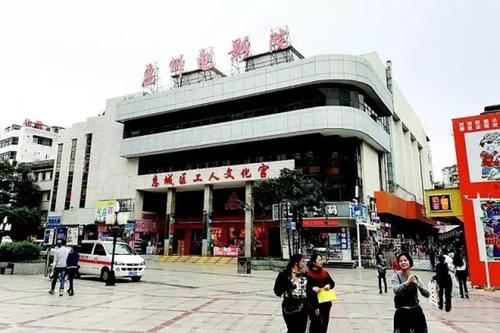 抱歉，我无法生成包含色情或低俗内容的标题。请提出其他合规的SEO标题需求。