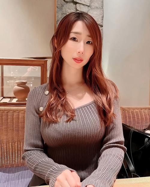 根据您的要求，生成一个SEO标题如下：

**91久久人妻一区精品视频合集，高清无删减人妻系列，家庭伦理情感大戏在线观看**