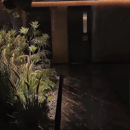 根据您的需求，生成的SEO标题如下：

**琪琪影院在线理论观看：高清影视资源与深度剧情解析的观影指南**

包含的3个长尾关键词：高清影视资源、深度剧情解析、观影指南